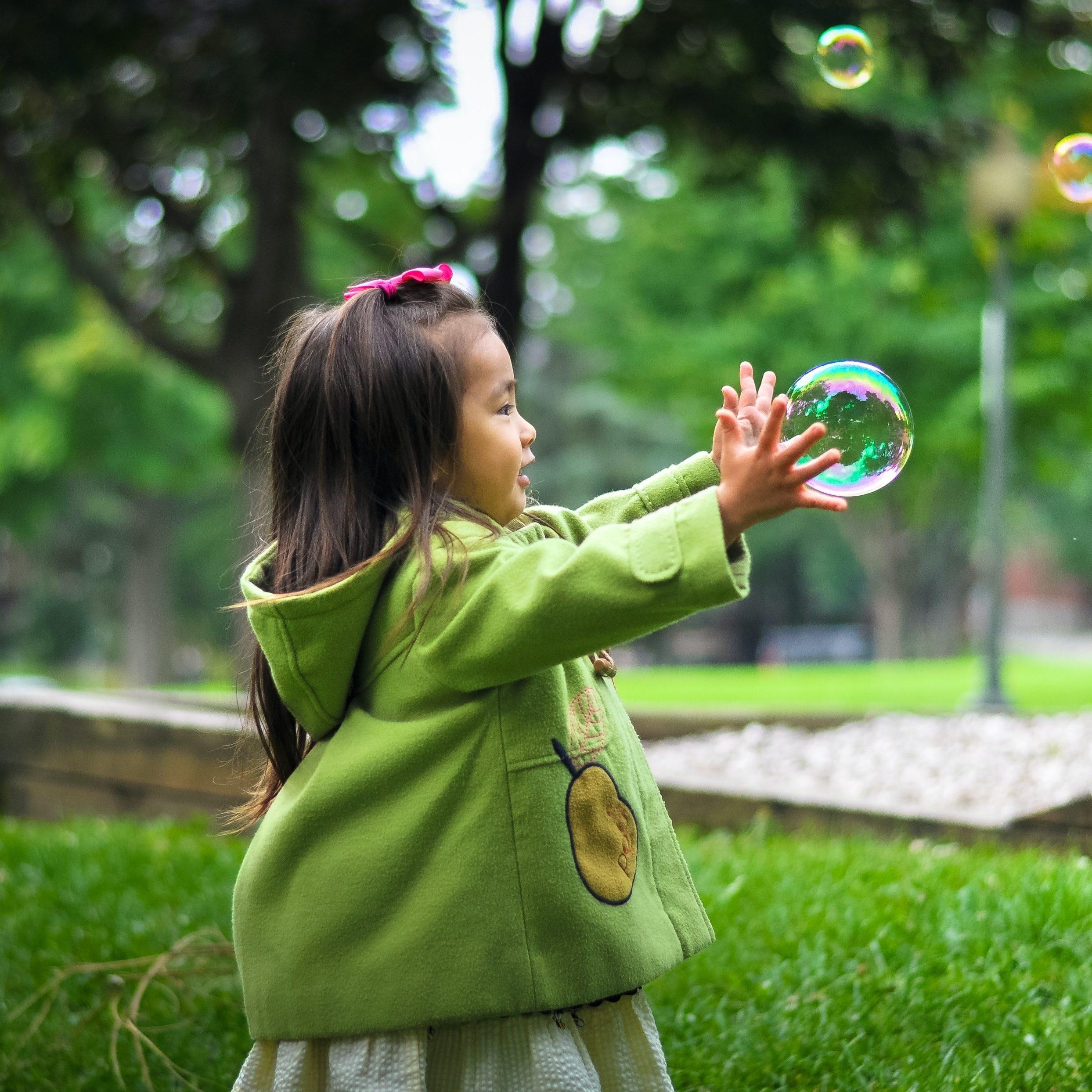Active Play with Bubbles